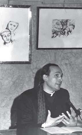 11 Roma 1984, Mons. Pietro Amato presenta la mostra di Guadagnuolo.jpg